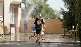 220827_WCH_UKR_Uzhhorod_UkraineResponse_MJ2027-08-27 00_00