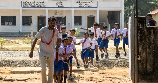 Activities in Sri Lanka help to provide psychosocial support to children living with severe emotional distress_War Child_200226