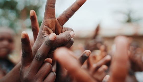 Peace sign - Ugandan children's hands_War Child_190919.jpg