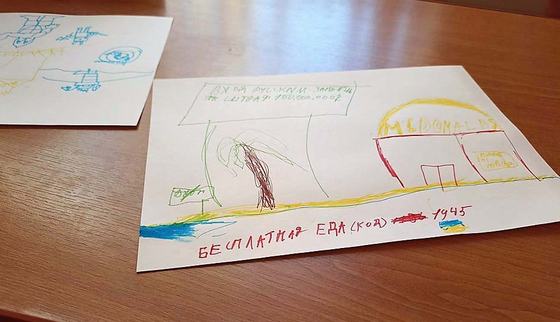 War Child Holland_Ukarine_psychological first aid_17_220330.jpg